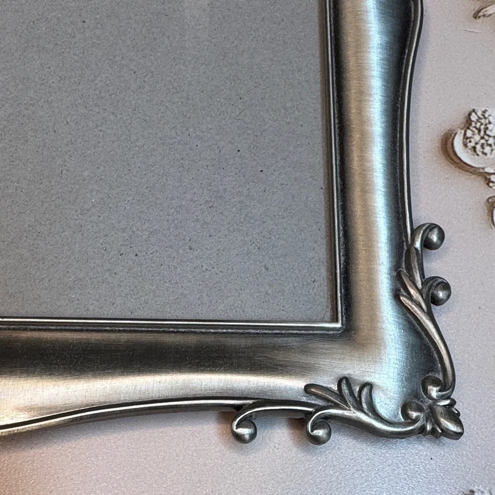 Vintage Estate Burnes of Boston Silver Ornate 8 x 6 Picture Frame